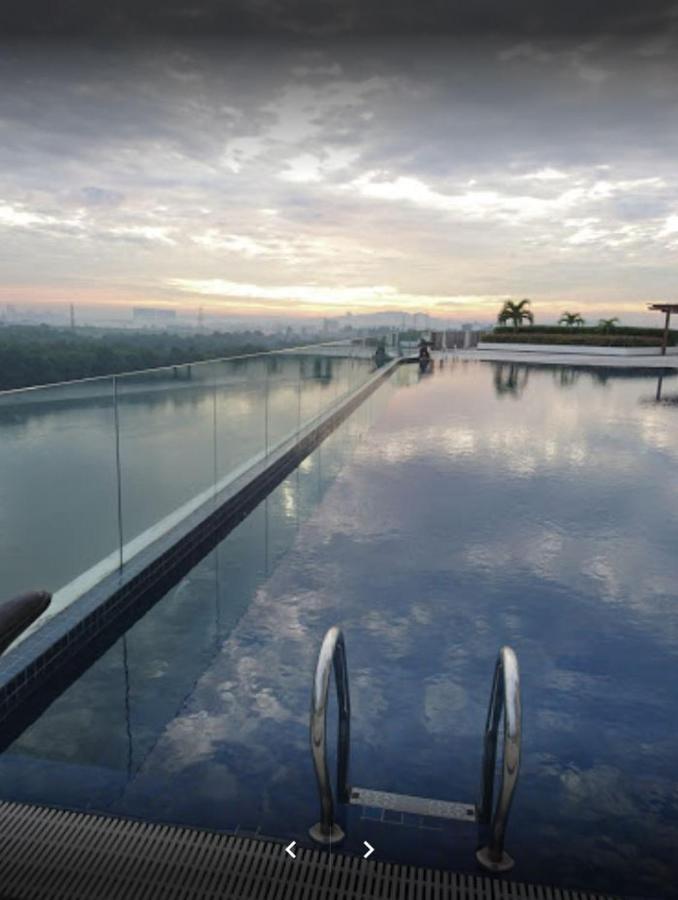 Bayu Marina Residence 3 Mins Away Mid Valley Southkey Джохор-Бару Экстерьер фото
