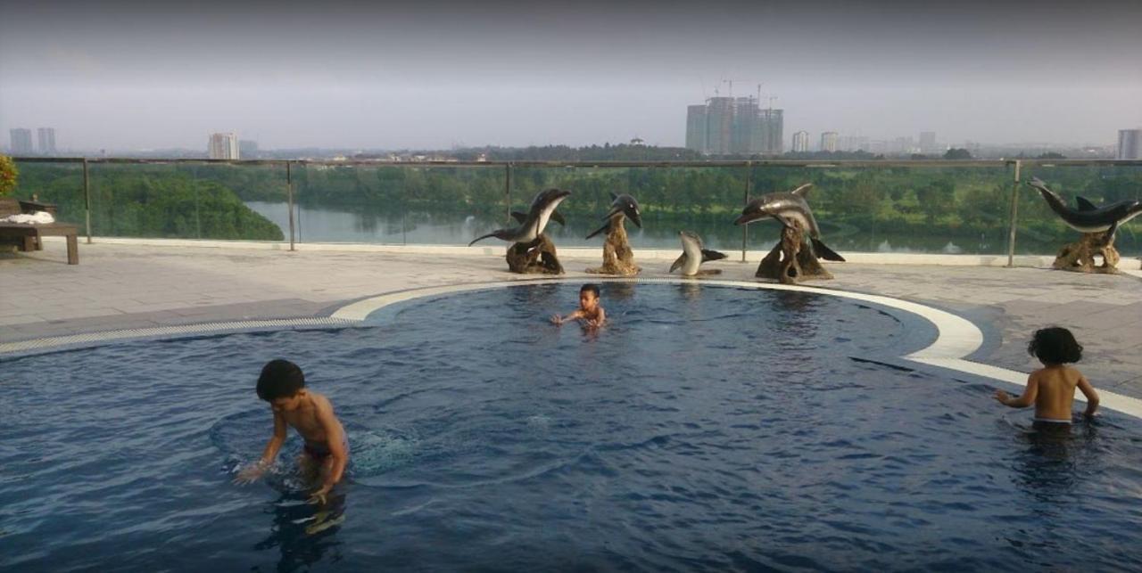 Bayu Marina Residence 3 Mins Away Mid Valley Southkey Джохор-Бару Экстерьер фото