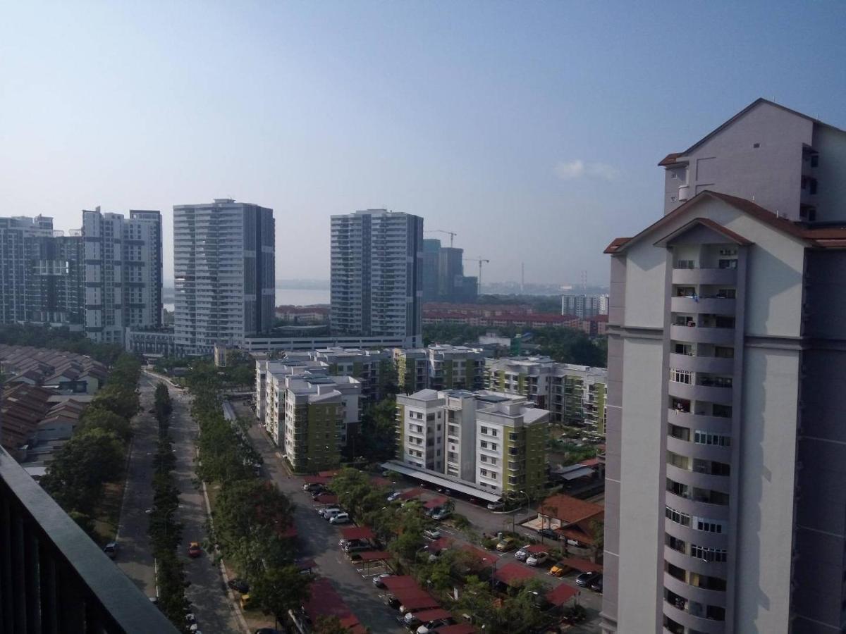Bayu Marina Residence 3 Mins Away Mid Valley Southkey Джохор-Бару Экстерьер фото