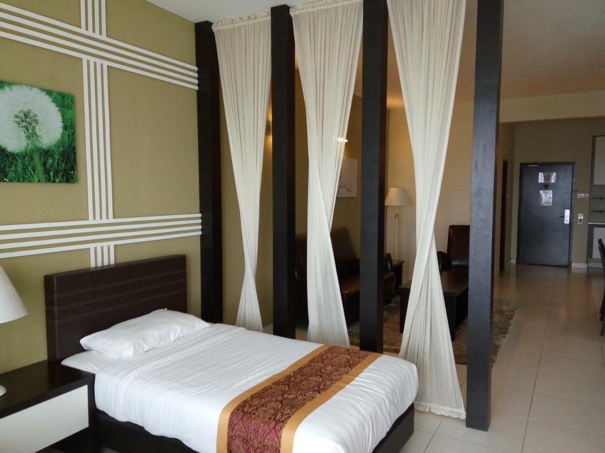 Bayu Marina Residence 3 Mins Away Mid Valley Southkey Джохор-Бару Экстерьер фото